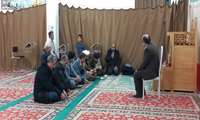 حضور رياست شبكه بهداشت و درمان شهرستان جاجرم در جمع مسئولين در طرح 10 شب 10 مسجد در جهت پاسخگويي به سوالات مردم